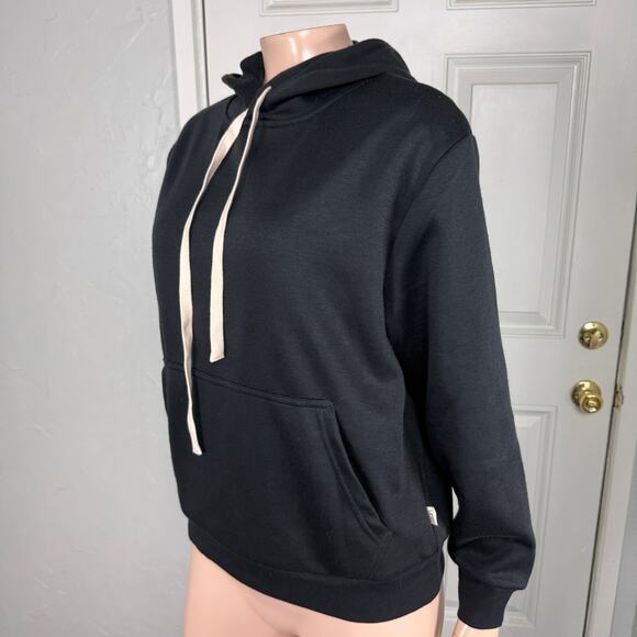 NEW Ugg Women's Sweatshirt Remmie Pullover hoodie Small Polyester Hooded E23 - Picture 2 of 7